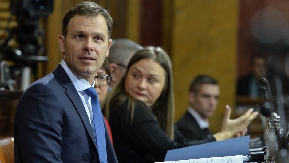 Tan2019-12-20_132528733_1