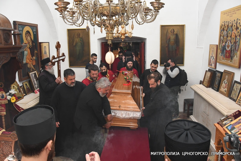 Tan2020-10-30_16929661_6