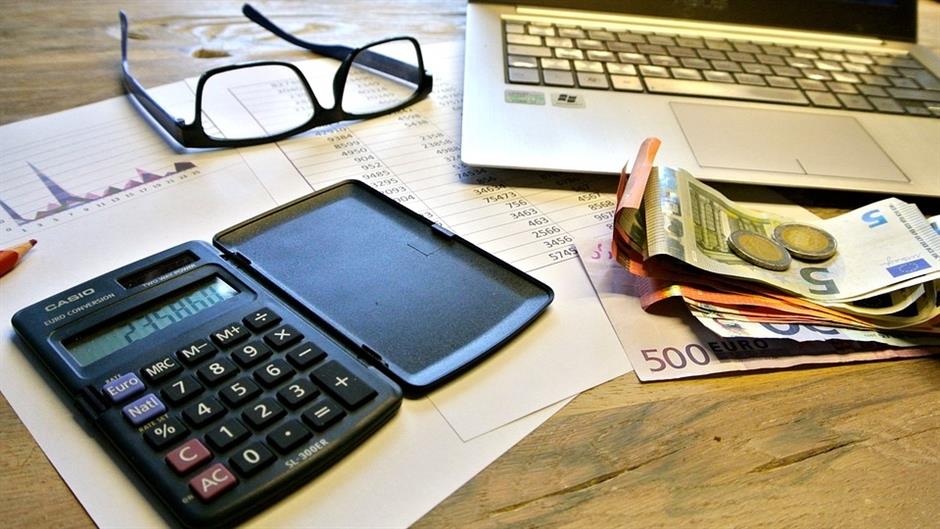 taxes-740202_960_720