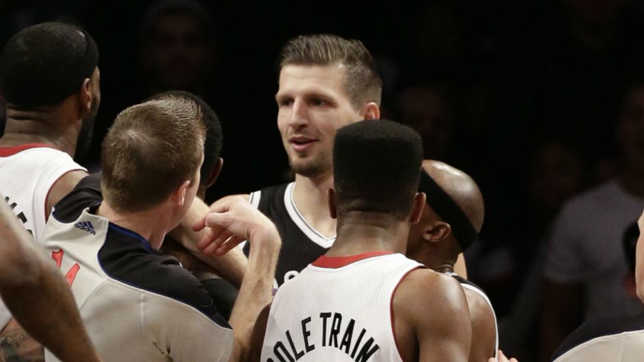teletovic knicks epa