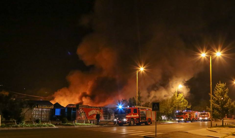 thumbnail_hametova pijaca 2