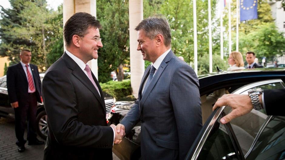 thumbnail_Zvizdic-Lajcak 001