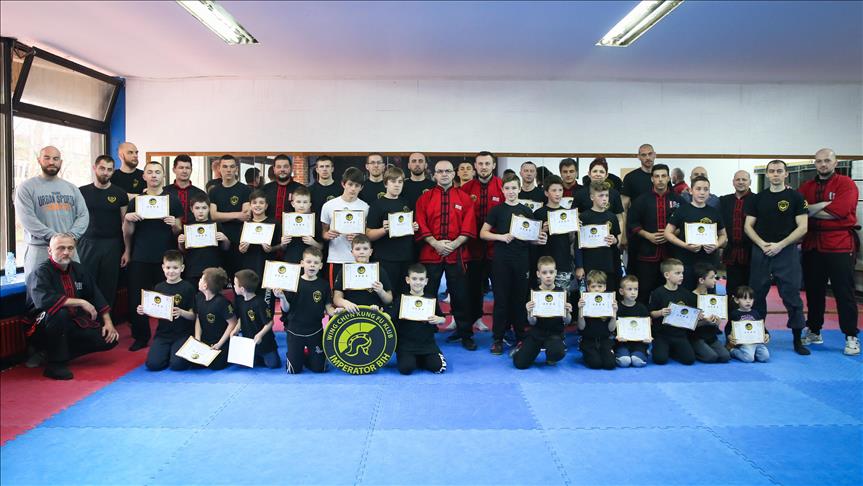 thumbs_b_c_b82a5db01e7c503a65e664a4d06297e8