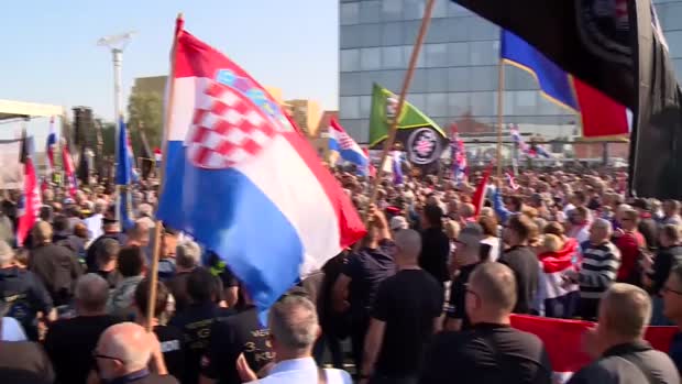 Tisuće ljudi u Vukovaru, najavljen novi prosvjed