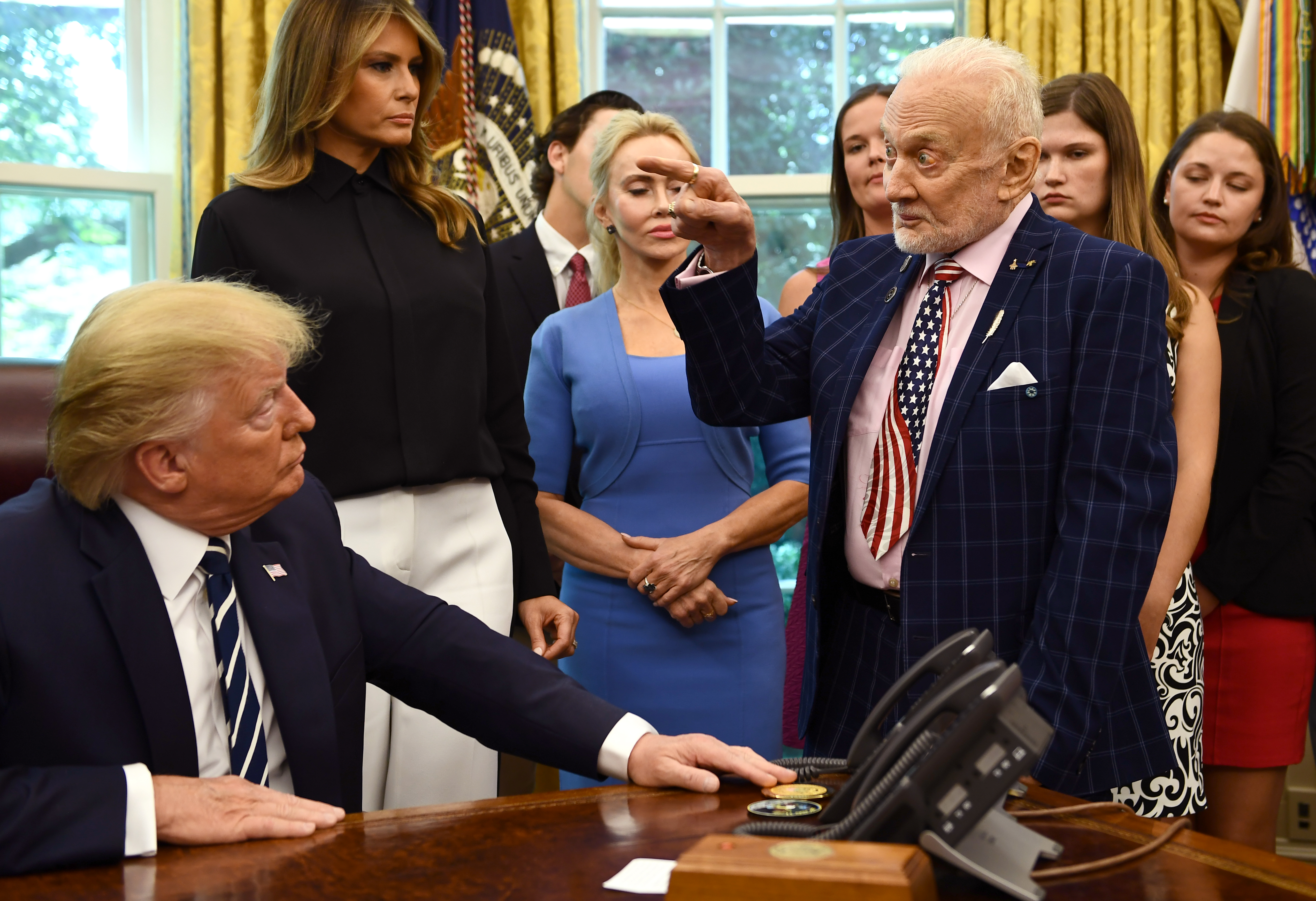 Trump i Aldrin