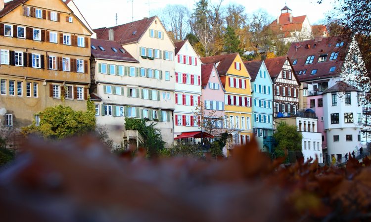 tubingen-2246477_1920-750x449