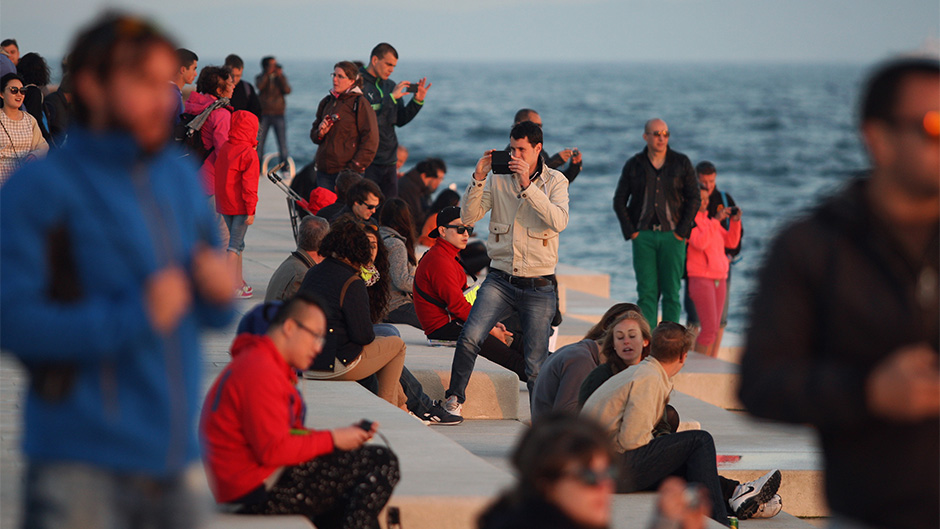 turisti_riva11-210415