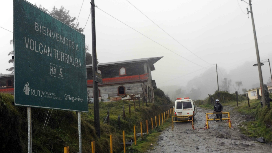 Turrialba6.jpg
