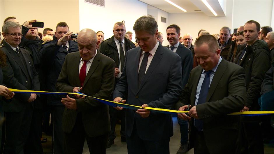 uio zgrada