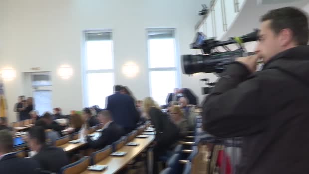 Ukinut paušal poslanicima u Skupštini KS