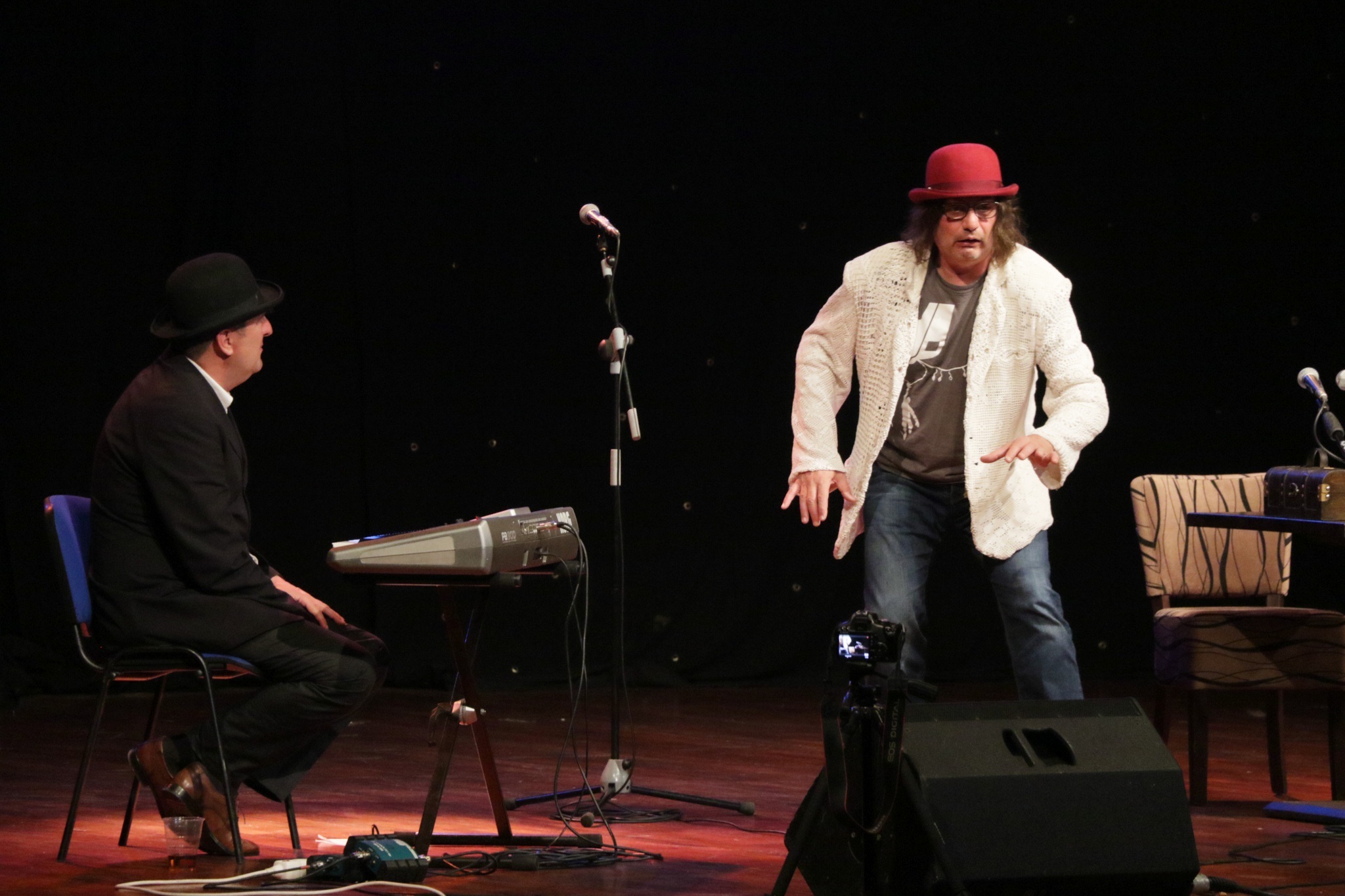 Vece glomazne poezije Sarajevo1