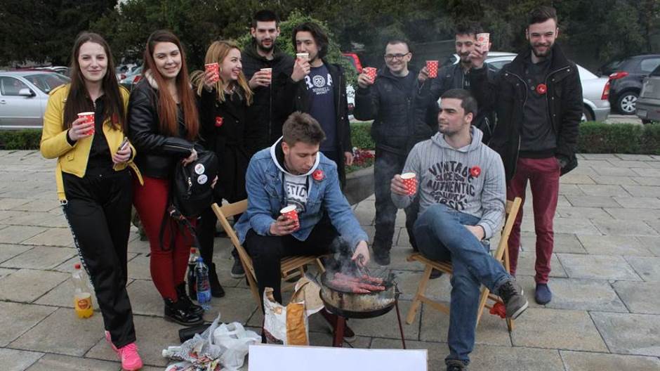 Vulinijada studenti protest Aleksandar Vulin strajk gladju skupstina foto fonet zoran mrdja (3)