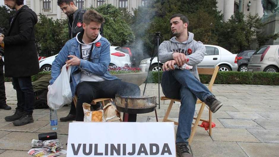 Vulinijada studenti protest Aleksandar Vulin strajk gladju skupstina foto fonet zoran mrdja (1)