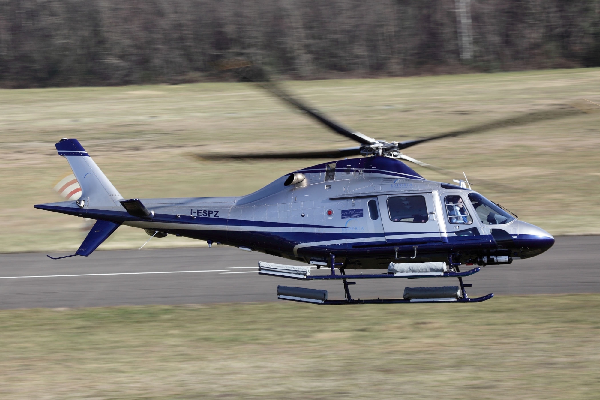 helikopter AW-119Kx