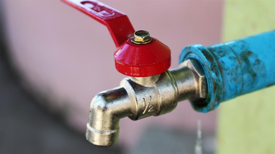 water-tap-1933195_1920