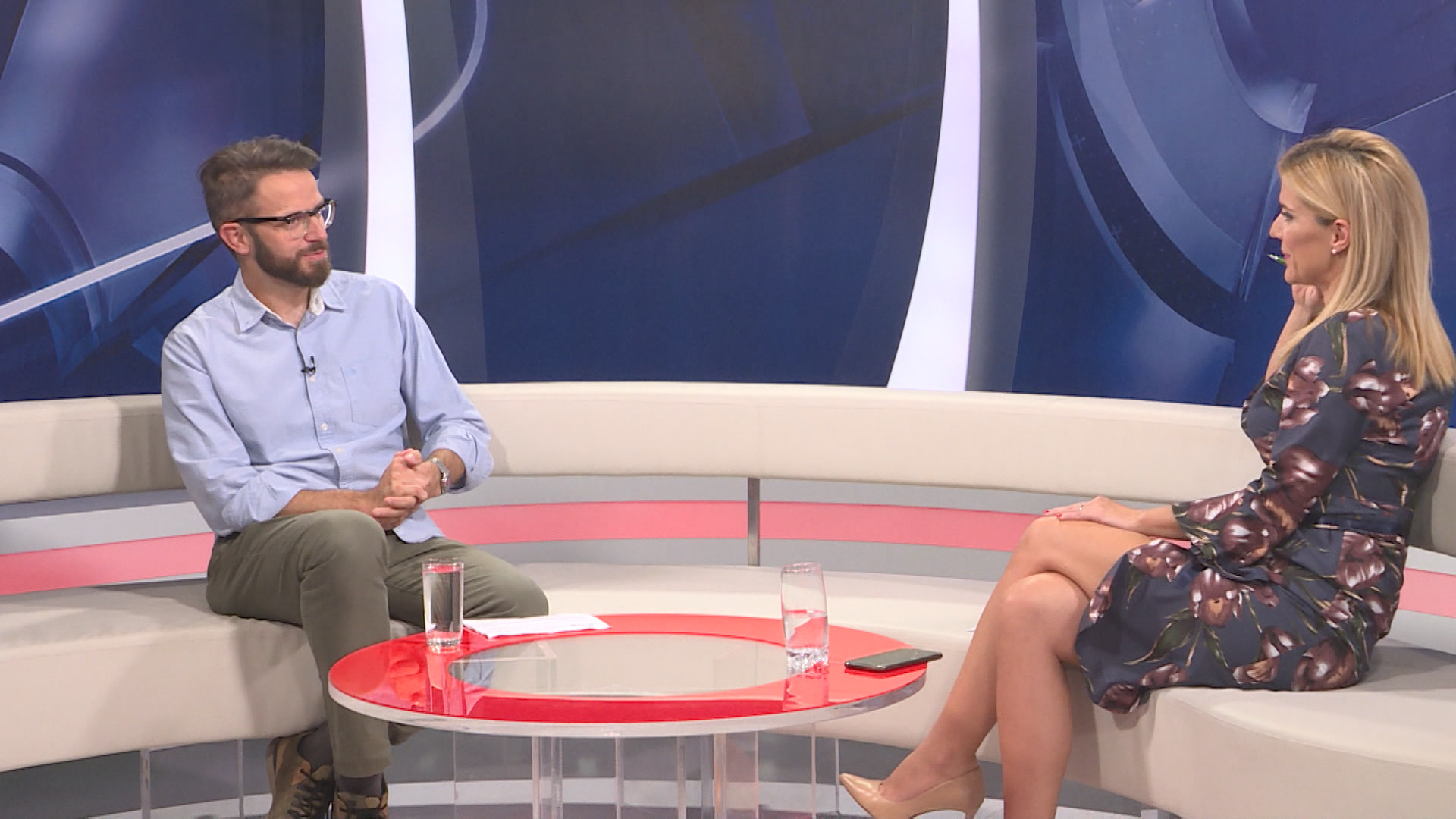 WEBSA-ANDRONIK-011019-DU(20191001-184506438).00_00_51_12.Still001