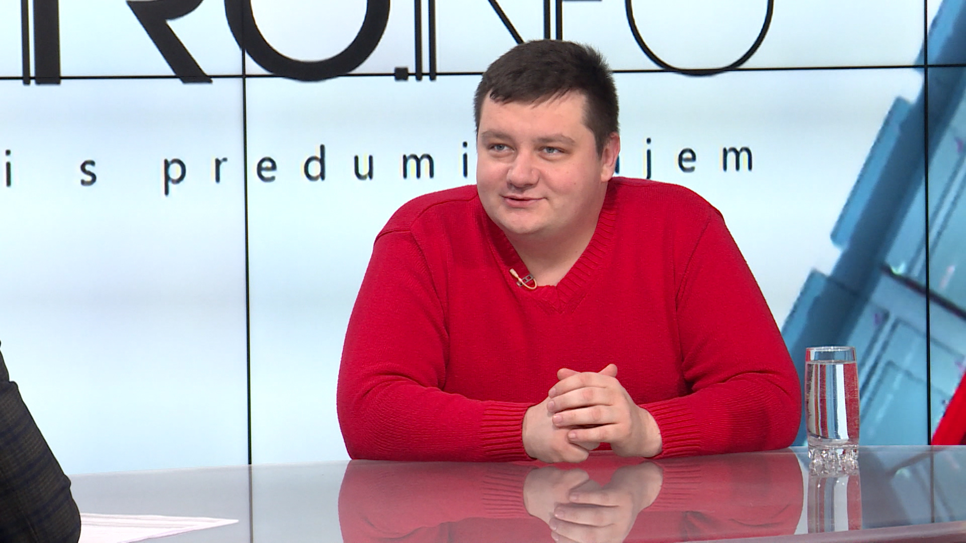 WEBSA-DRUSTVENE-DEDOVIC-270220-DU(20200227-184810684).mxf.00_00_52_04.Still001