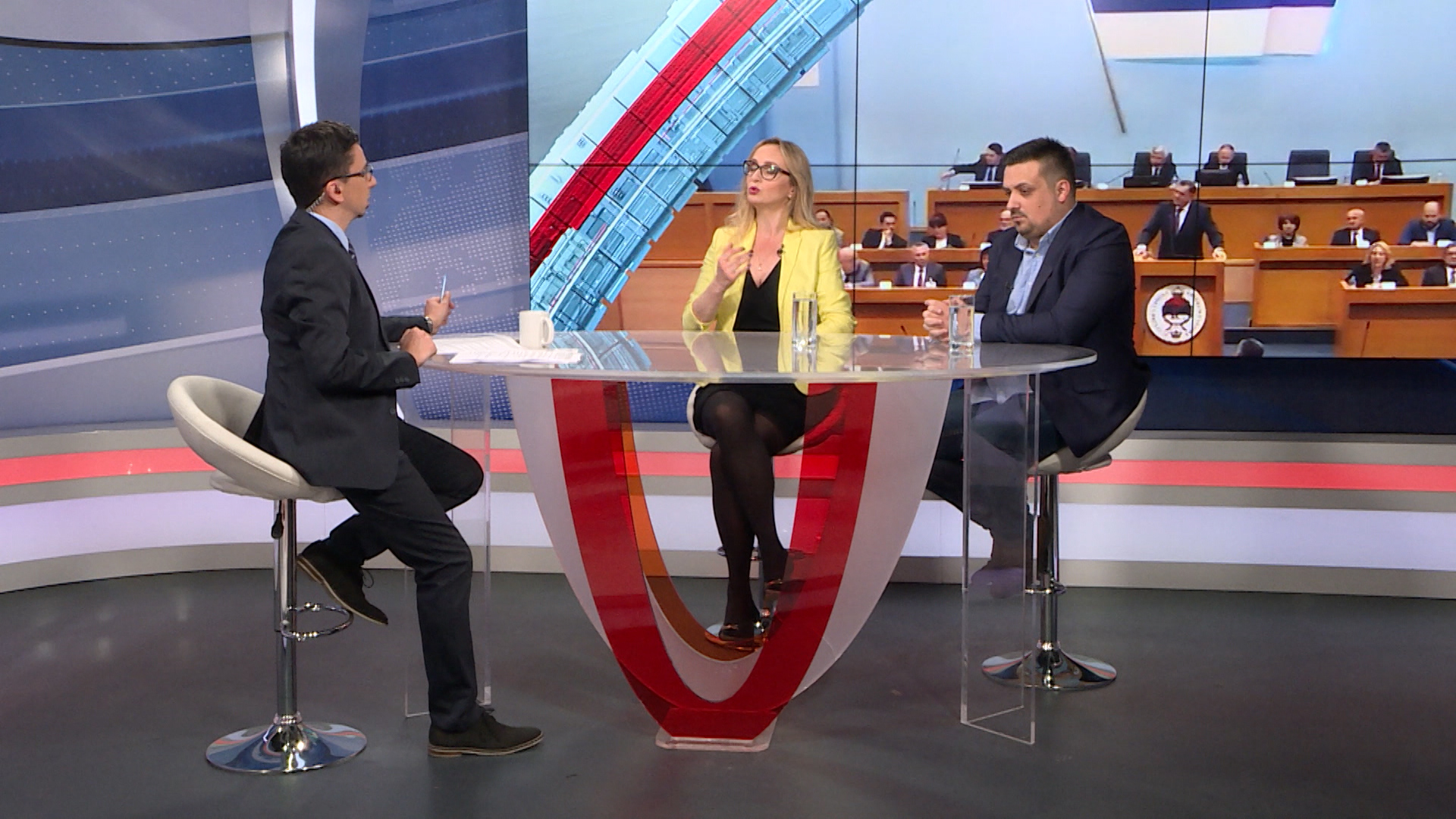 WEBSA-DRUSTVENE-MARIC-CENAN-170220-DU(20200217-190654242).00_06_39_23.Still001