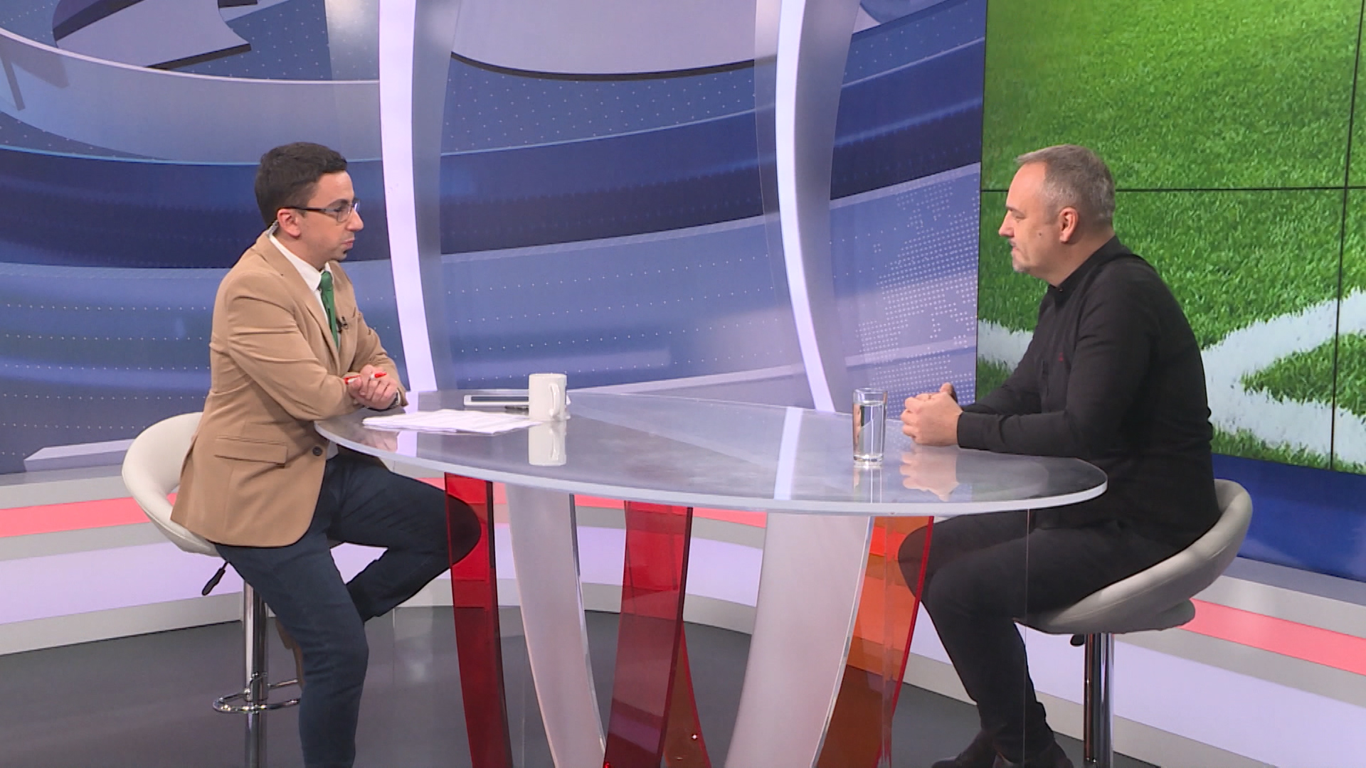 WEBSA-DRUSTVENE-MURATOVIC-031219-DU(20191203-180937391).00_00_30_09.Still001