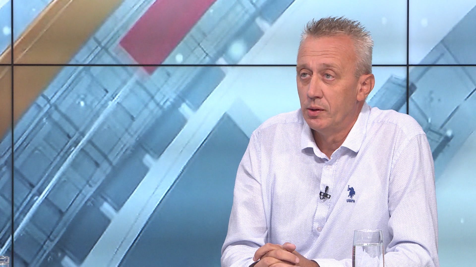 WEBSA-DRUSTVENE-SUZANJ-200919-DU(20190920-173450381).00_00_49_18.Still001