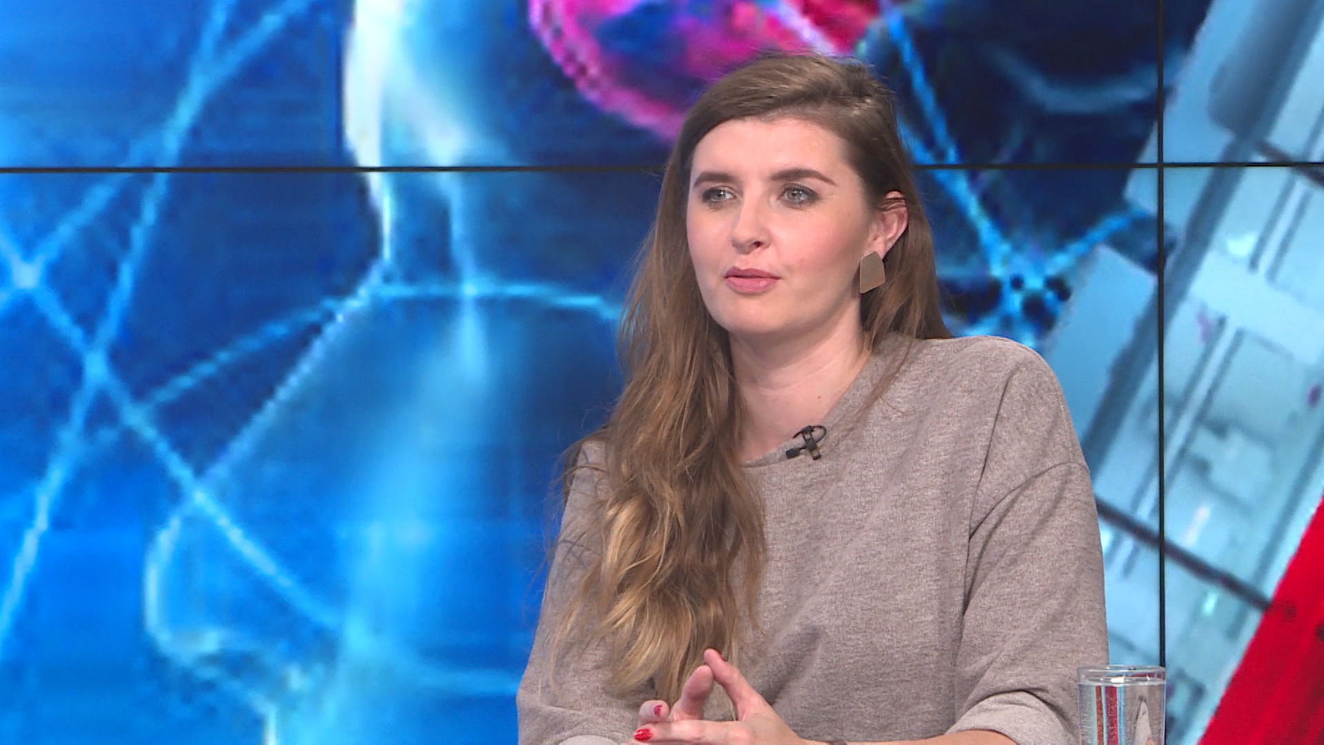 WEBSA-IMAMOVIC-011019-DU(20191001-174506986).00_01_31_24.Still001