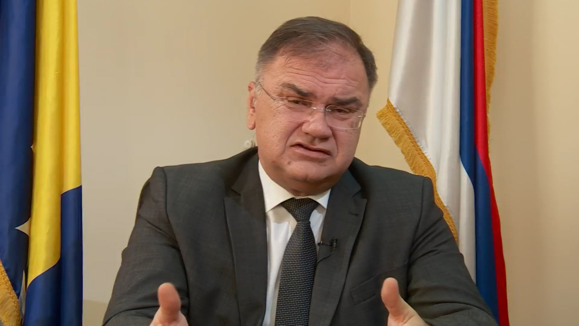 WEBSA-SANDRA IZ DU-05122017(20171205-171751025).Still003