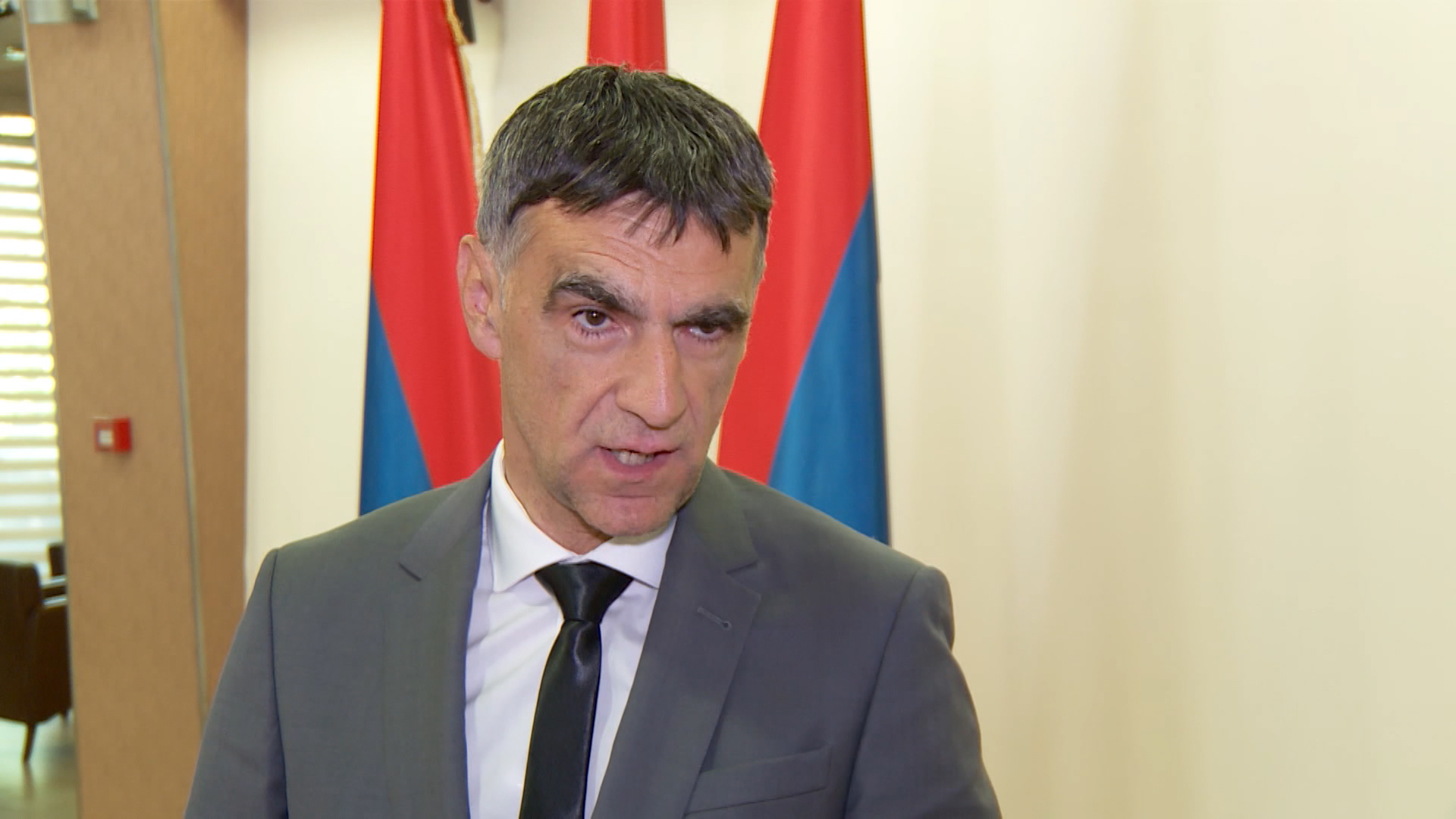 WEBSA-SLADIC-DU-LJS-1(20170703-195218900).Still010