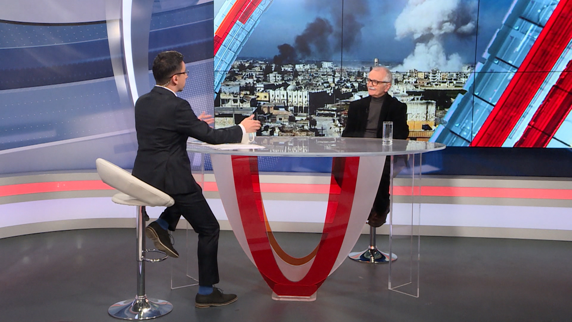 WEBSA-SOMUN-280220-DU(20200228-180237729).00_00_25_17.Still001