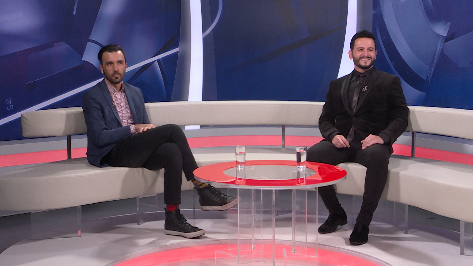 WEBSA-TIRO-DRUSTVENE-121020-DU(20201012-174937069).00_02_08_17.Still002