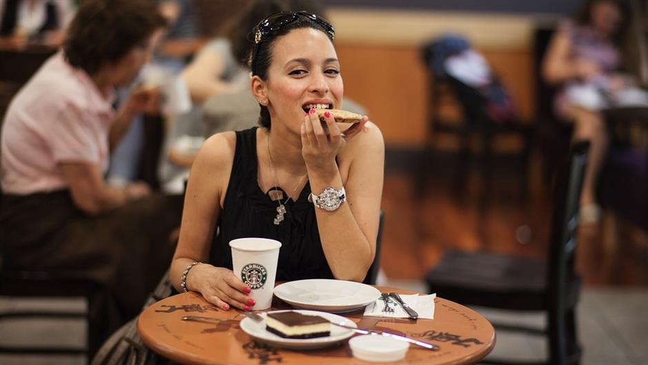 womens-2346305_960_720