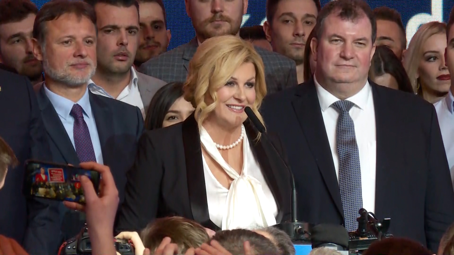 zg-kolinda-live 5-2140-050120-aml.00_13_40_05.Still001