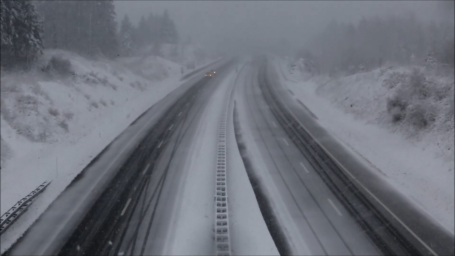 ZG-SNIJEG PKG-MAD-1(20171113-135809869).Still006