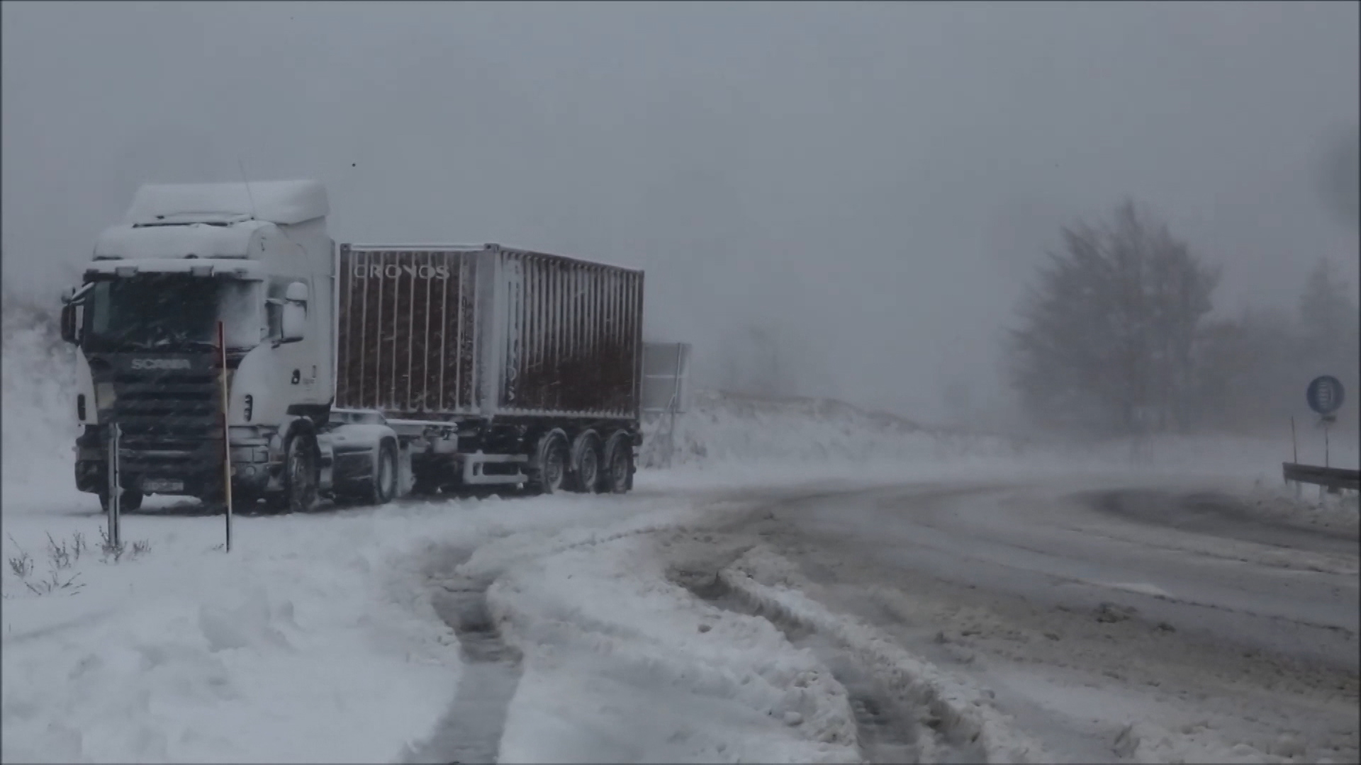 ZG-SNIJEG PKG-MAD-1(20171113-135809869).Still008