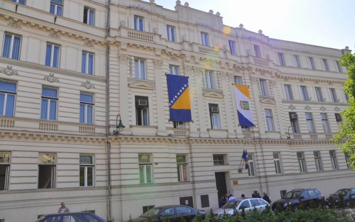 Zgrada Općine Centar 2