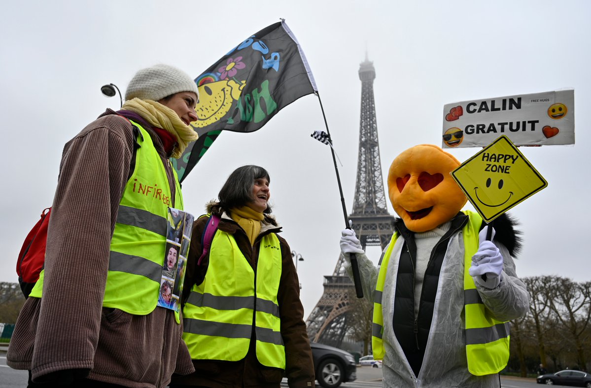Žuti prsluci Francuska Pariz protesti 1