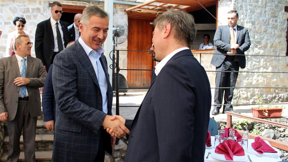 Zvizdic-Djukanovic 001 23-07-16