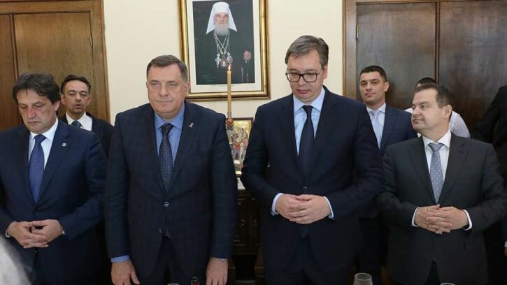 Vučić, Dačić, Gašić, Dodik i Karađorđevići na slavi kod patrijarha Irineja - N1