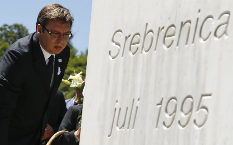 Vučić u Srebrenici 2015.