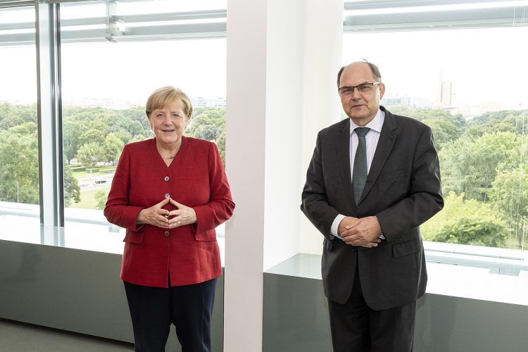 Angela Merkel i Christian Schmidt
