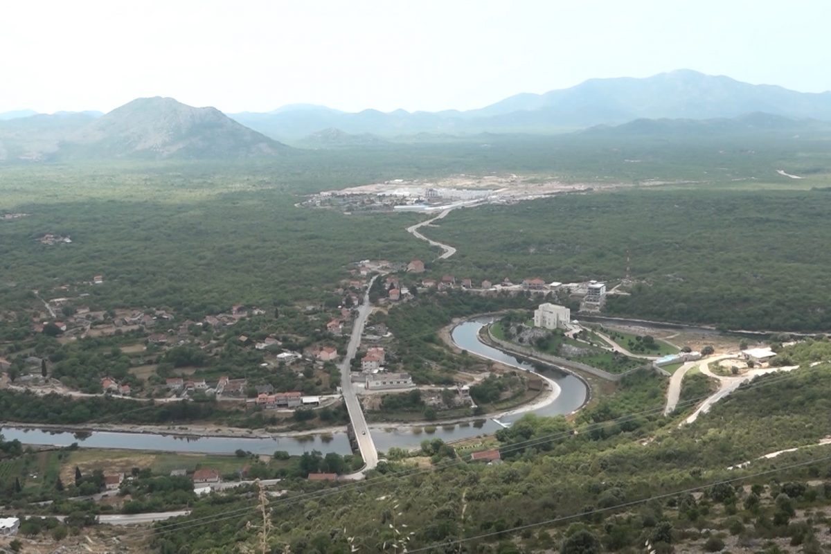 Nevjerovatan događaj iz Trebinja: Pretukli porodicu nakon svadbe, nisu poštedjeli ni djecu