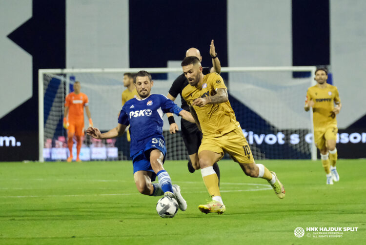 Zagreb: Dinamo (Z) - Hajduk 4:1 • HNK Hajduk Split