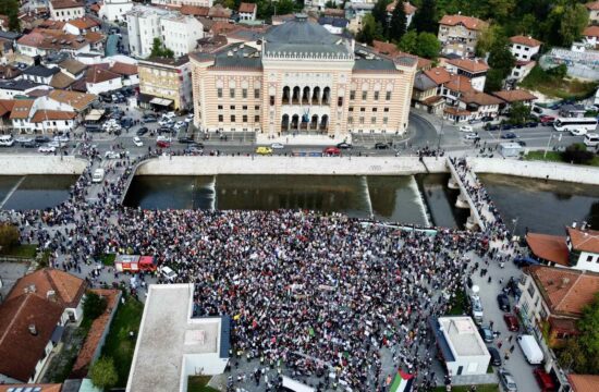 Kako politički pritisci u BiH guše svaki pokušaj protesta?