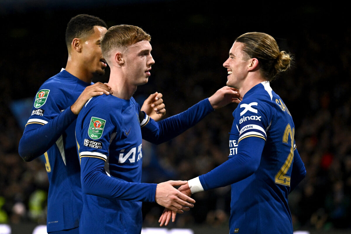 Chelsea poput tajfuna: Za poluvrijeme obezbijedio finale Liga kupa