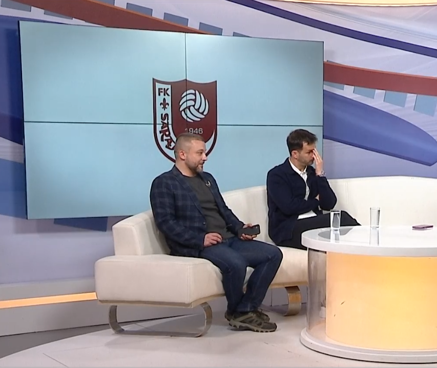 Navijač koji je prodao mašinu zbog FK Sarajevo i Ivan Sesar govorili za N1: To je jedna neopisiva ljubav, ljudi su ‘bolesni’ za klubom Navijač koji je prodao mašinu zbog FK Sarajevo i Ivan Sesar govorili za N1: To je jedna neopisiva ljubav, ljudi su ‘bolesni’ za klubom