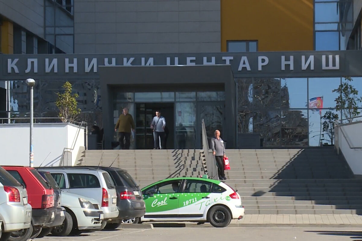 Preminula porodilja u KC Niš nakon porođaja u Leskovcu