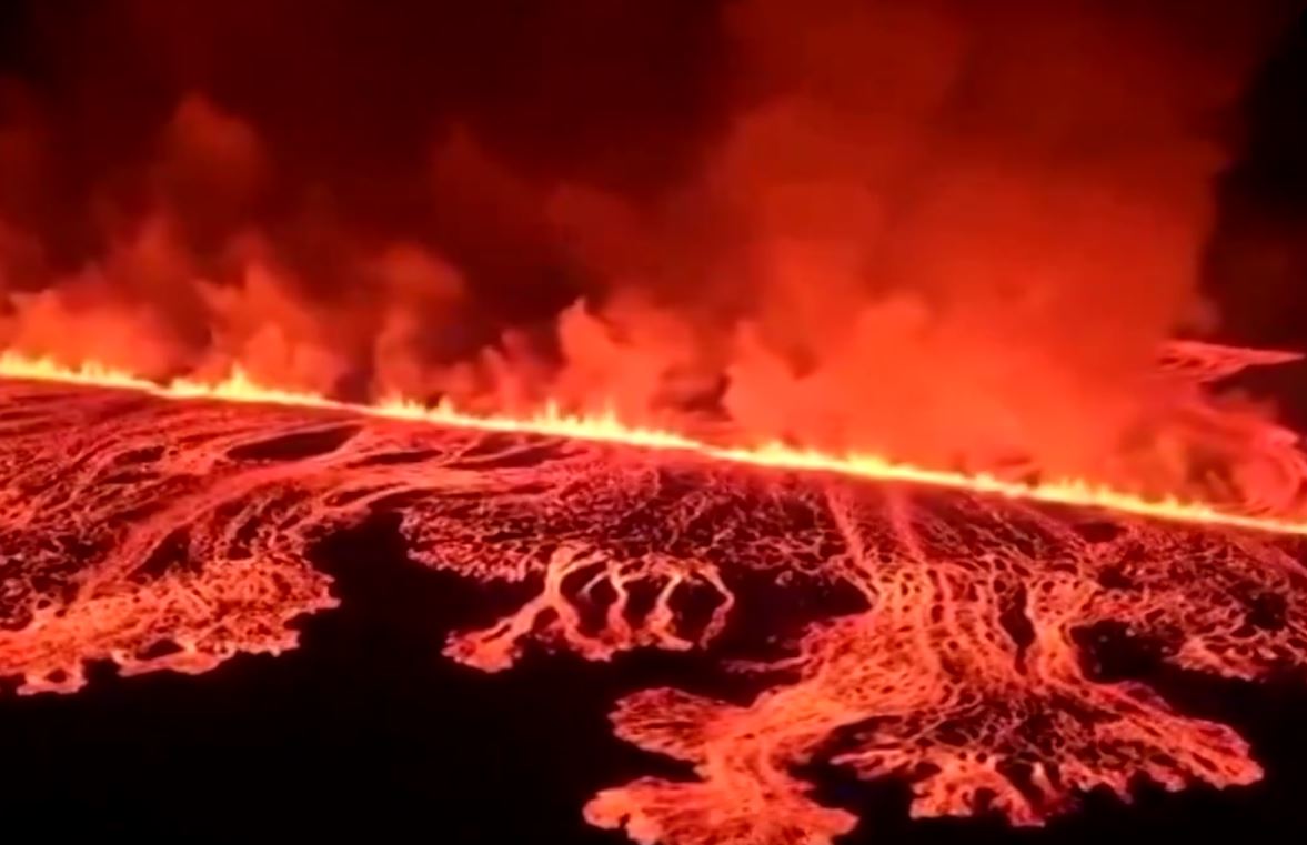 Lava stigla do Grindavika: Island u grotlu najjače erupcije vulkana od ...