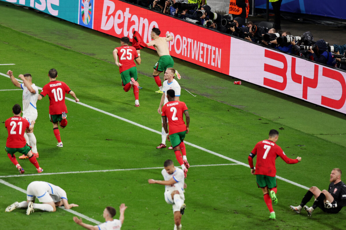 Ronaldo provocirao češkog golmana i izazvao razočarenje navijača: “Što mu to treba? Užasno izgleda” (VIDEO)