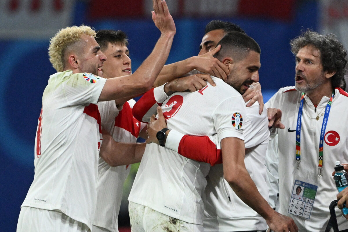 Dva gola Demirala za veliko slavlje: Turska eliminisala Austriju i ugrabila posljednju kartu za četvrtfinale
