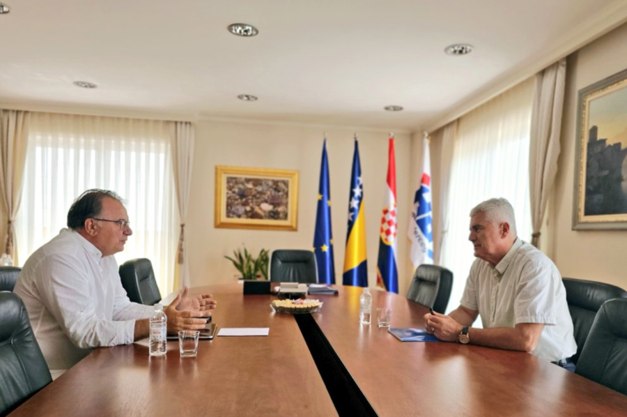 Konaković je kazao da neće podržati Slobodana Radinkovića za direktora SIPA-e te da je dobio ozbiljnih upozorenja da nije riječ o tako dobrom kandidatu