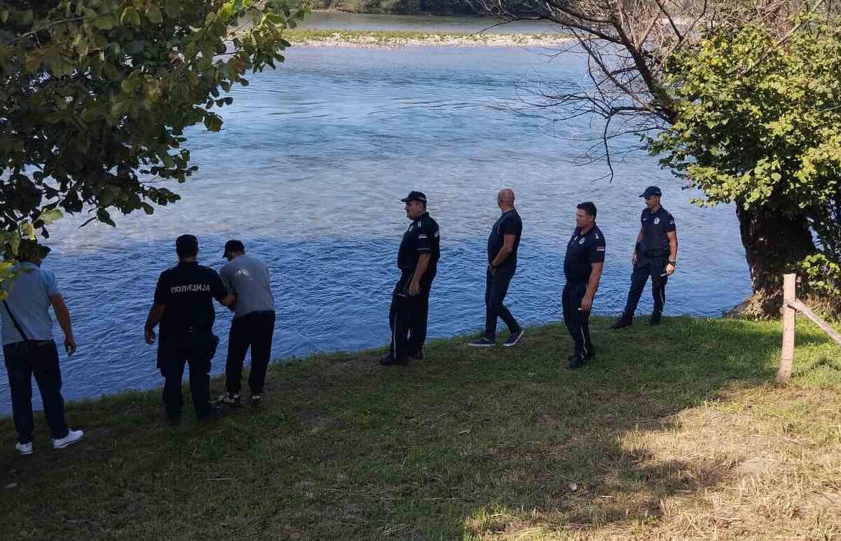 Pronađeno tijelo bebe na obali Drine